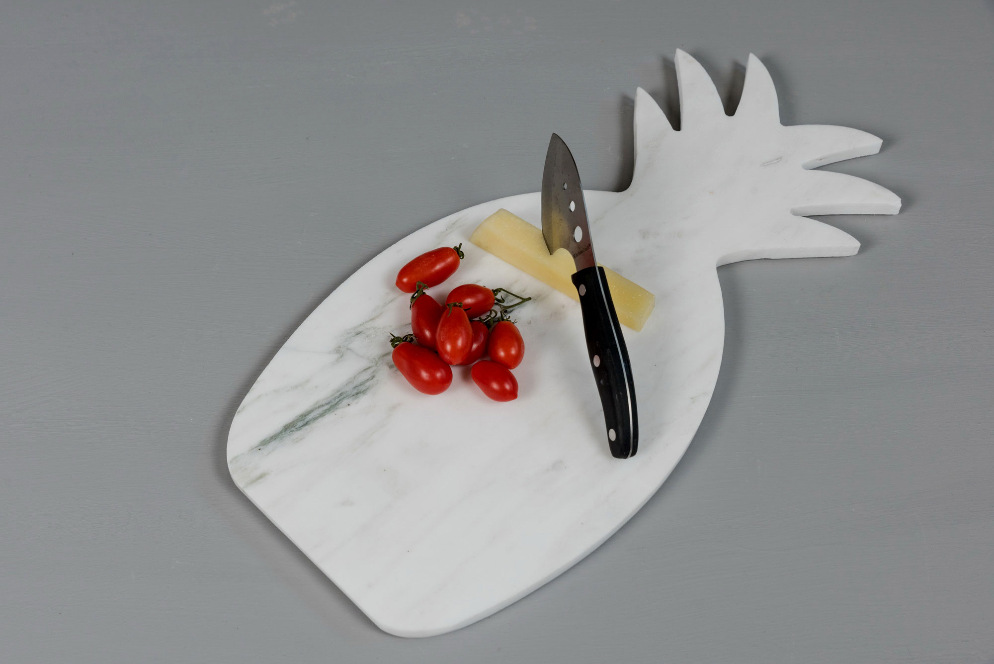 Pineapple White Green in use