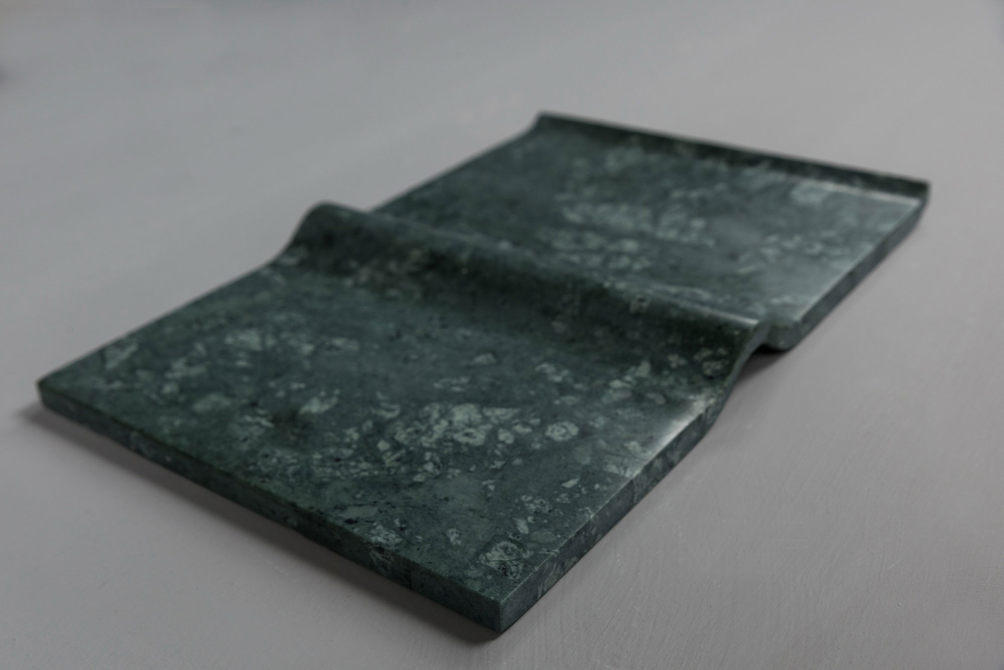 Minimal Serving Board Green