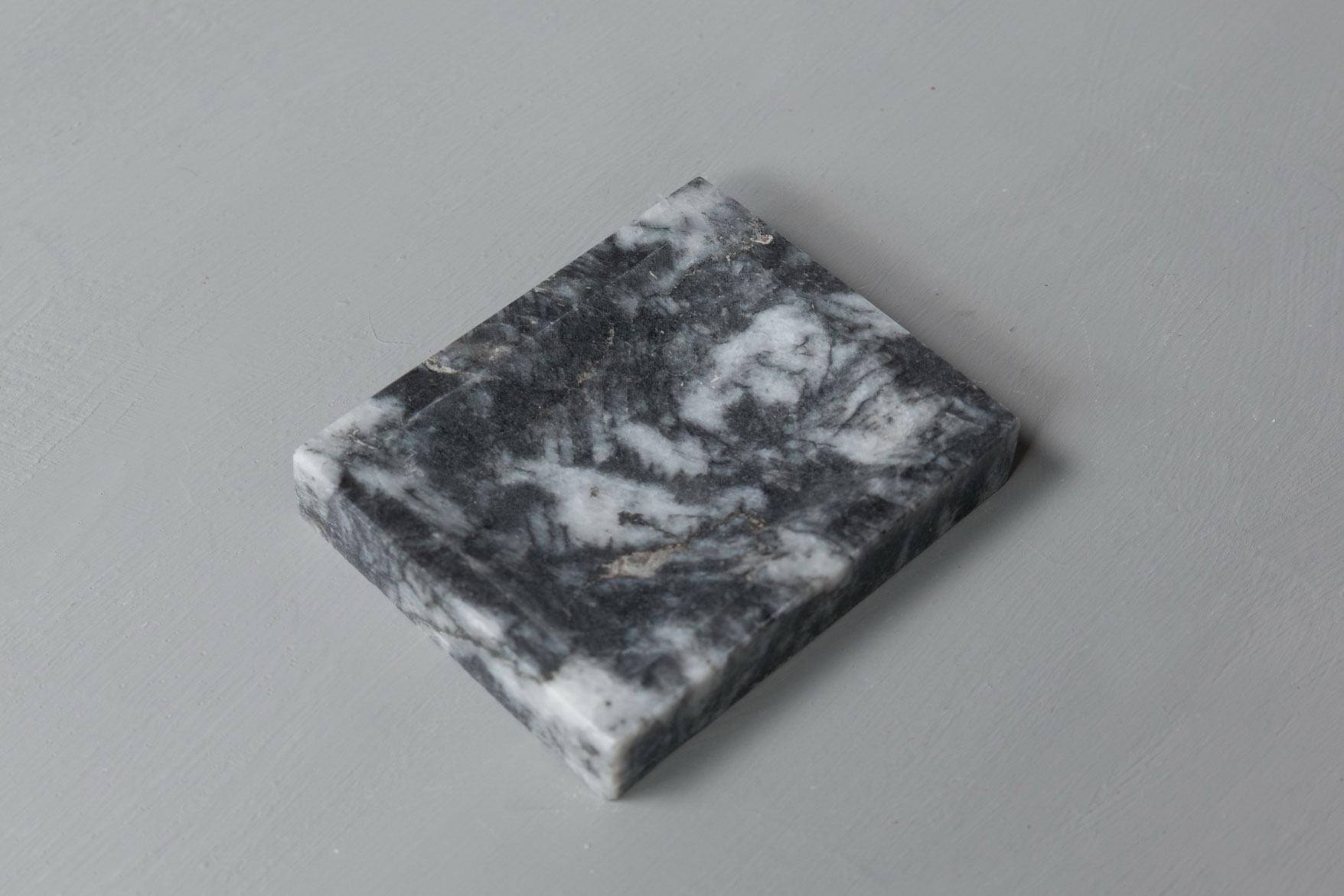 Black N’ White Soap Holder